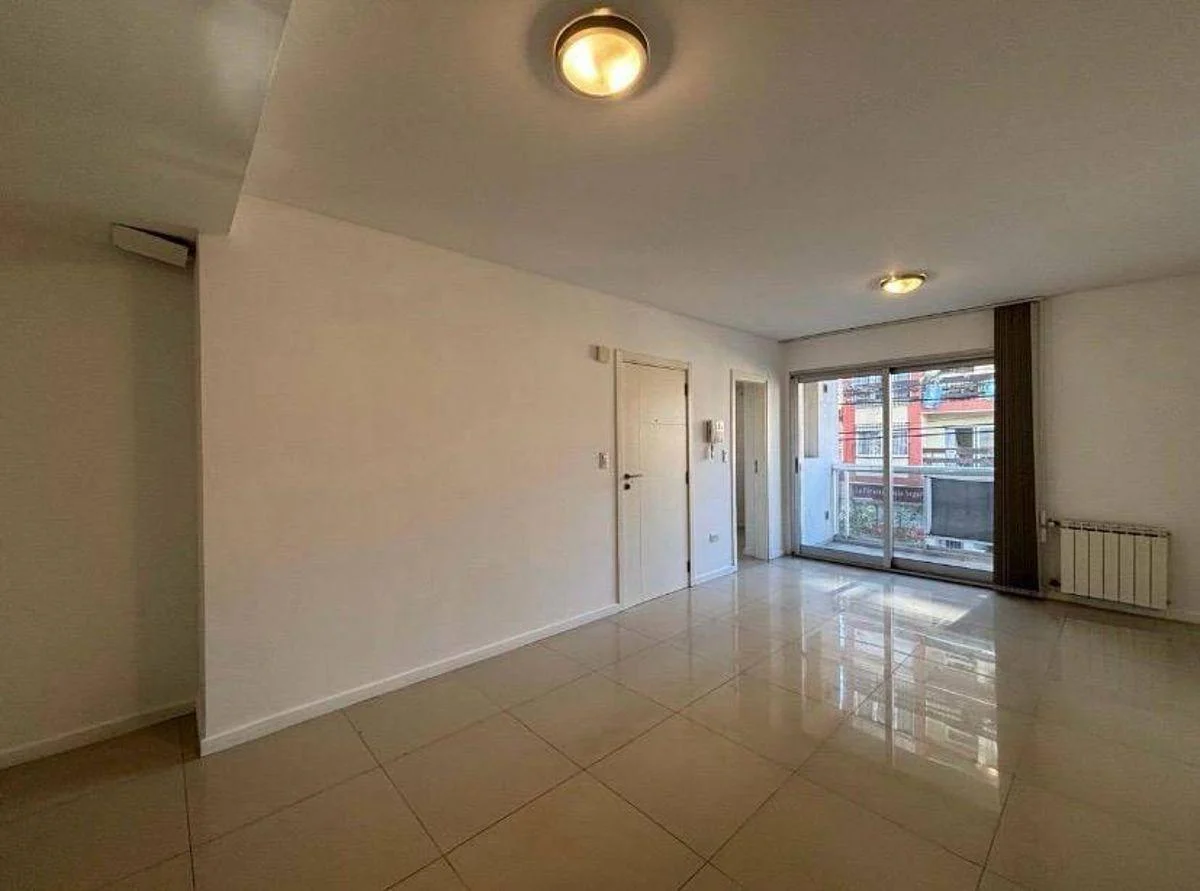 Foto de Departamento en venta c/ cochera en Macrocentro, imagen 4