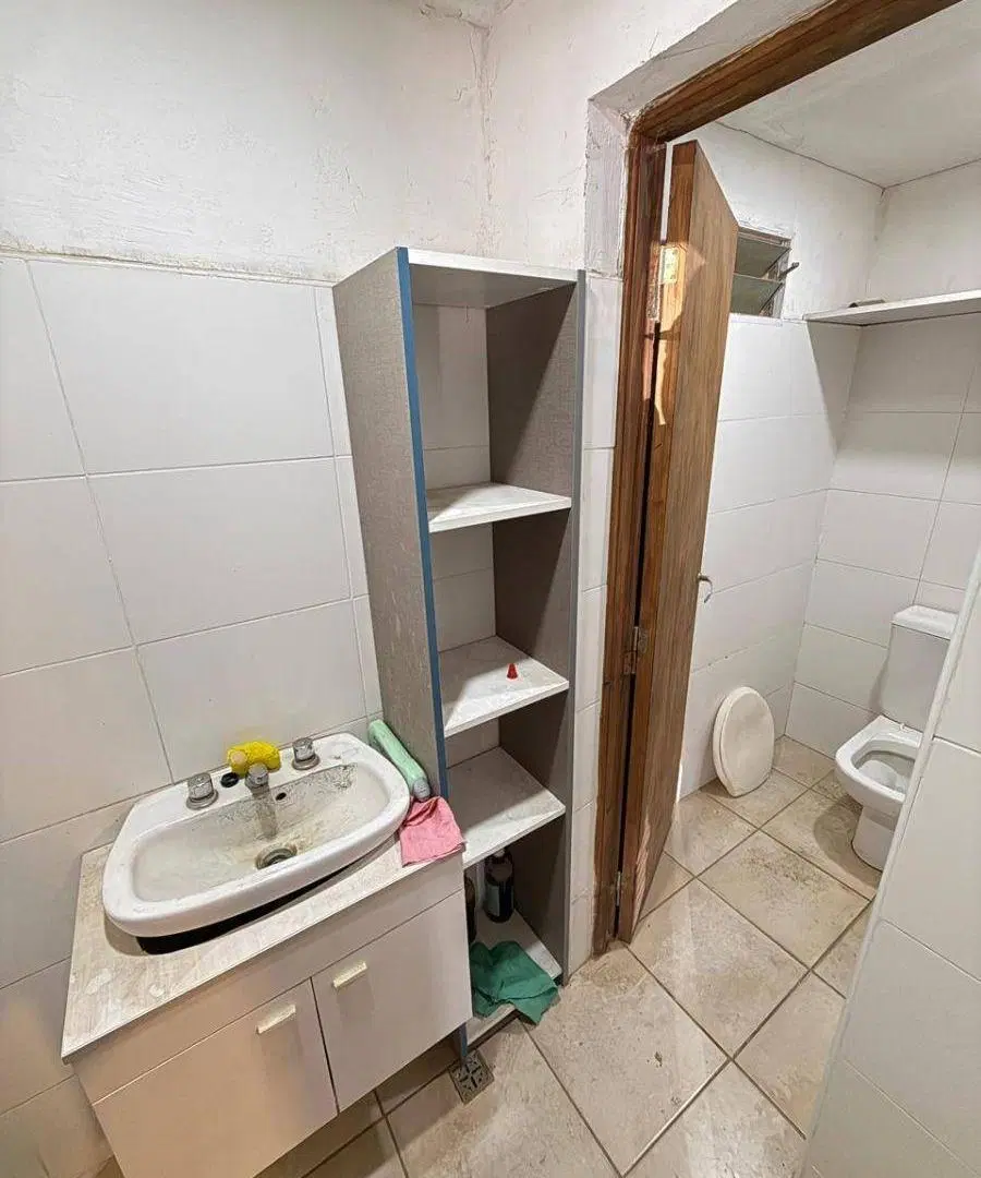 Galpón en alquiler de 280m2 ubicado en Barrio El Martillo 4