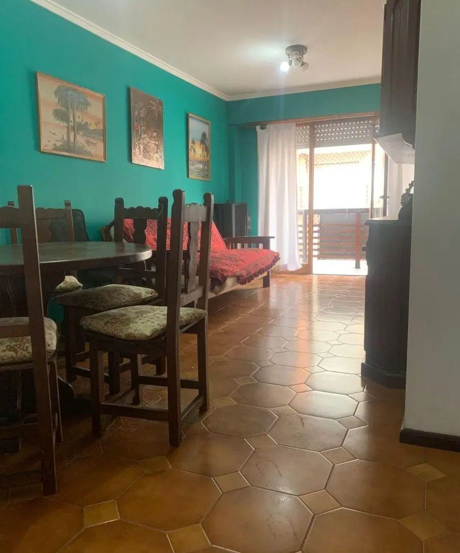 Departamento 2 ambientes con balcon en venta Aldrey 2