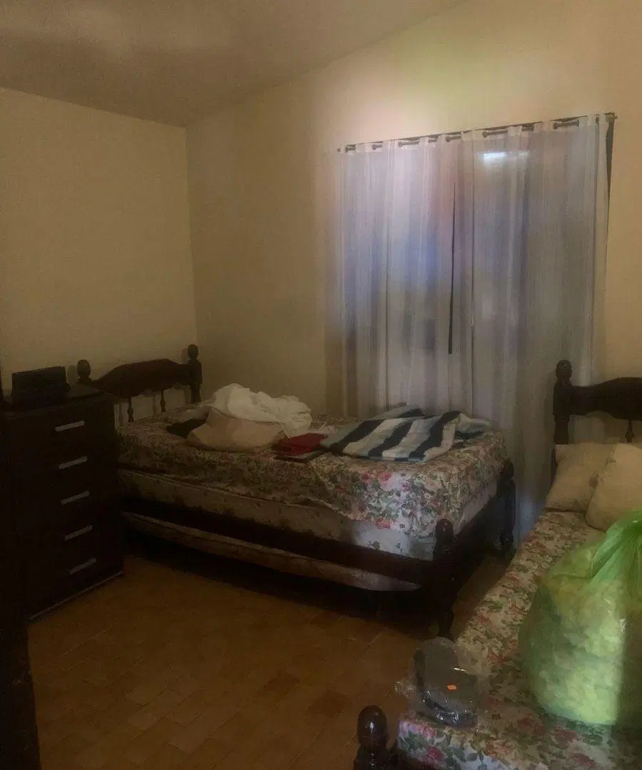 Casa en venta c/ cochera en Santa Elena 8