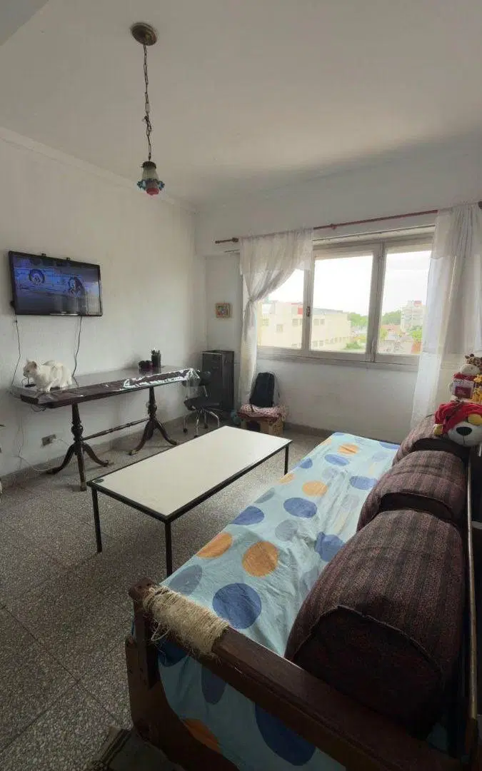 Departamento en venta c/ cochera en La Perla 3