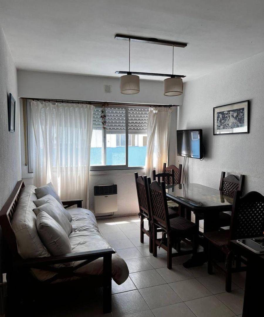Departamento 3 ambinetes en venta en el edificio Cabo Corrientes
