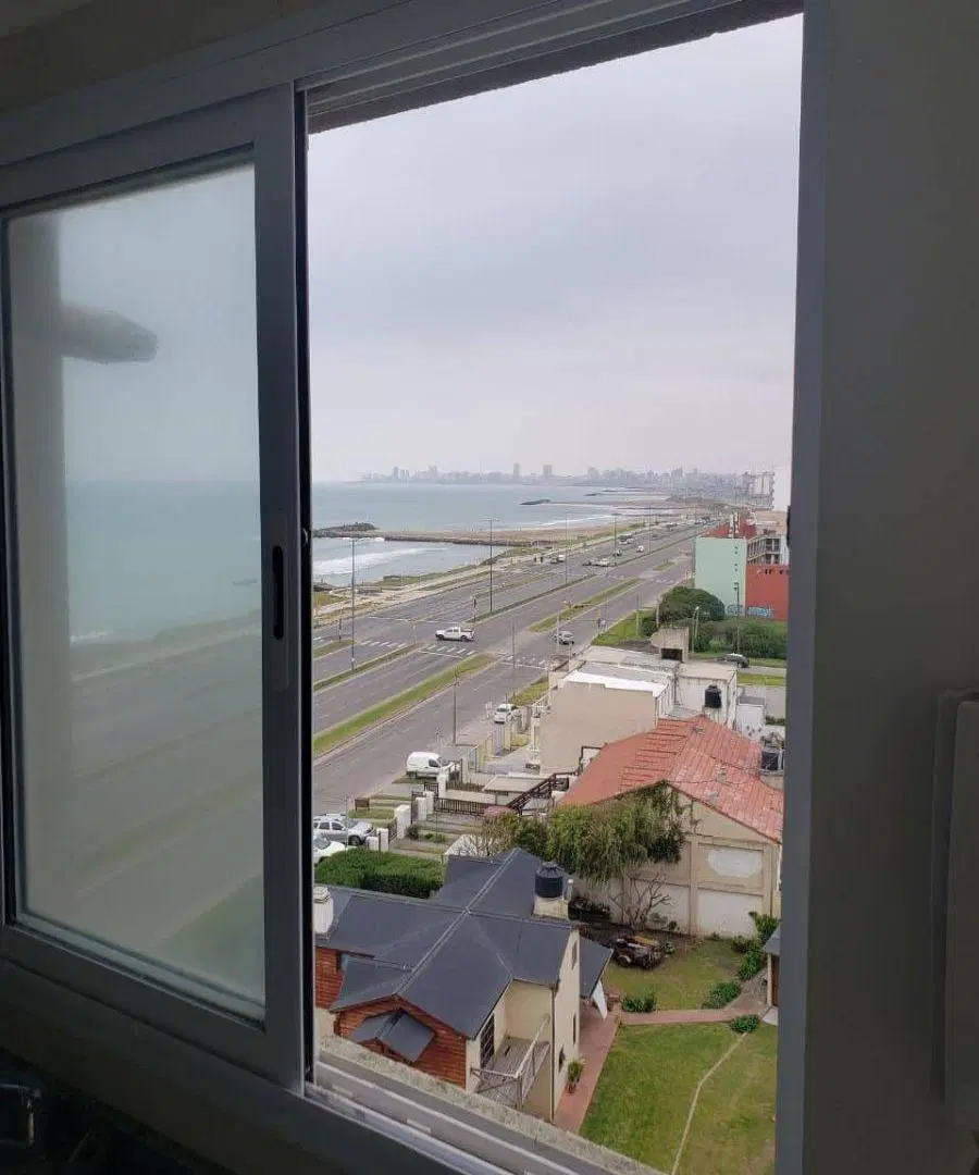 Alquiler: 2 Ambientes frente al mar con cochera mar del plata 7°D 1