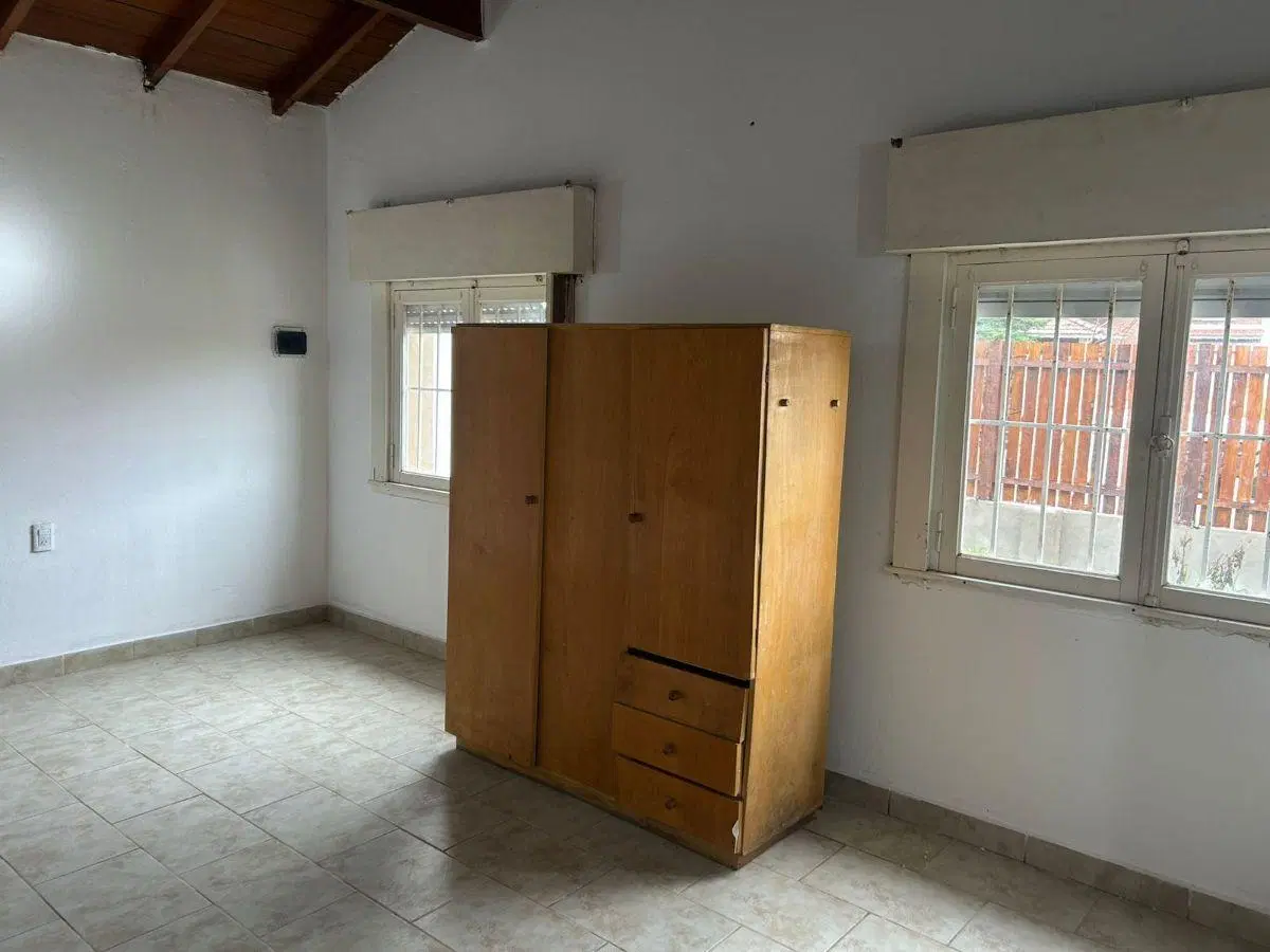 ALQUILER ANUAL: CASA A 100 METROS DEL MAR – BARRIO PLAYA SERENA 3