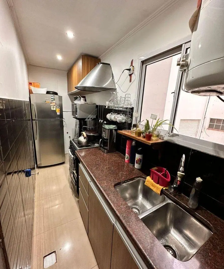 ¡OPORTUNIDAD! 4 AMB CON BALCÓN Y DORMITORIO EN SUITE – PLAZA MITRE 5
