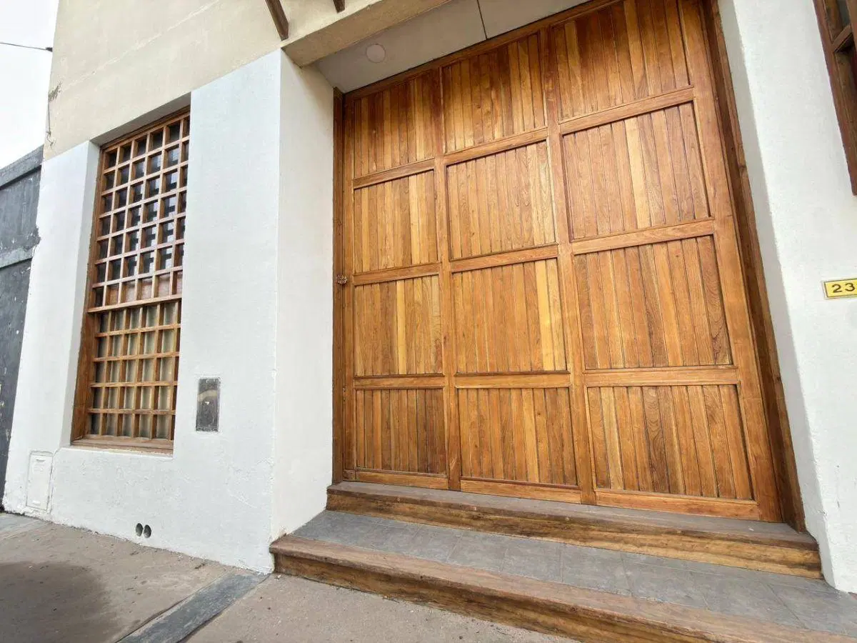 Galpón en alquiler de 300m2 ubicado en Barrio Santa Rita 2