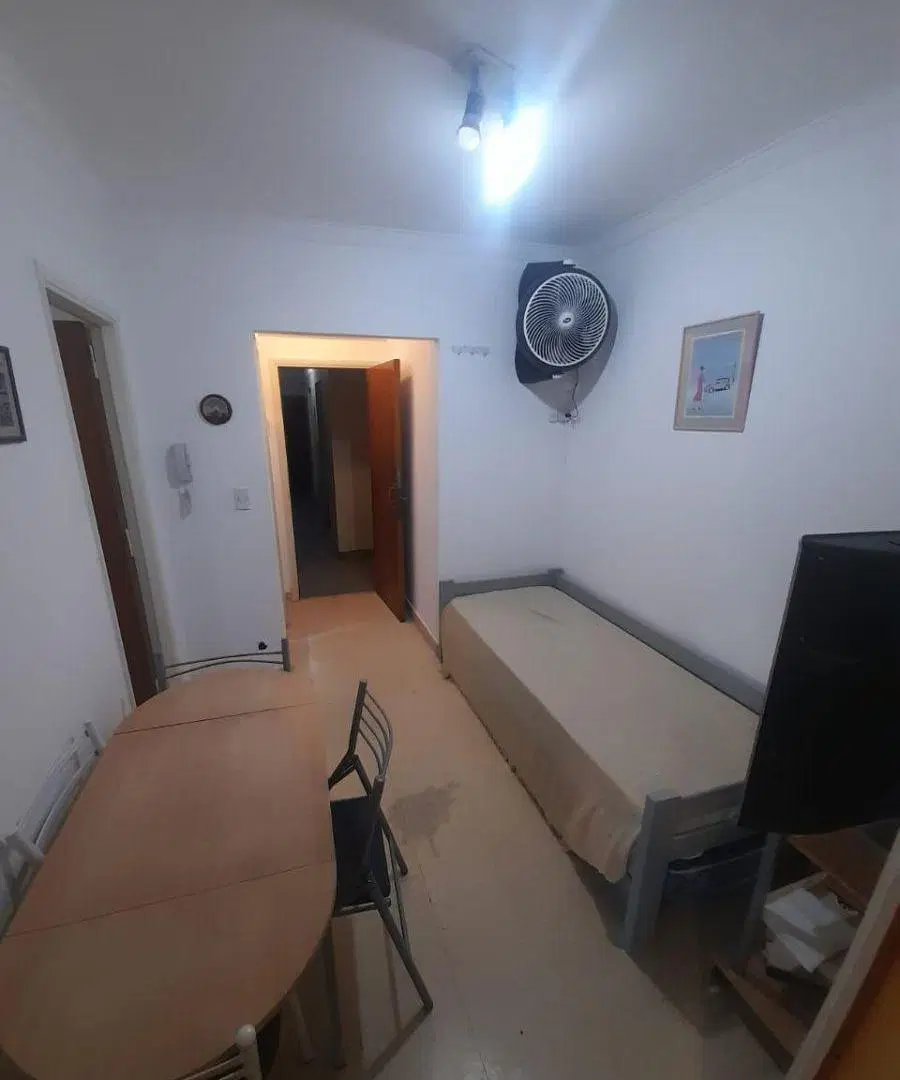 VENTA: Monoambiente Divisible con Cochera – Centro 3