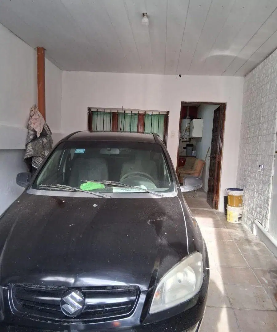 Casa en alquiler c/ cochera en Barrio López de Gomara 5