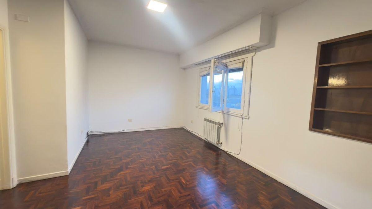 Foto de Departamento en alquiler en Macrocentro, imagen 2