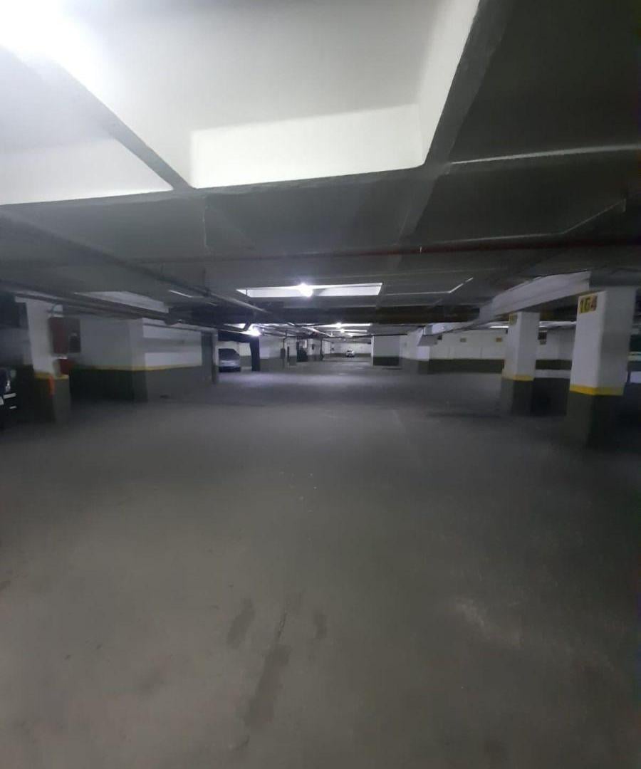 Foto de Cocheracubierta en venta ubicado en Área Centro, imagen 2