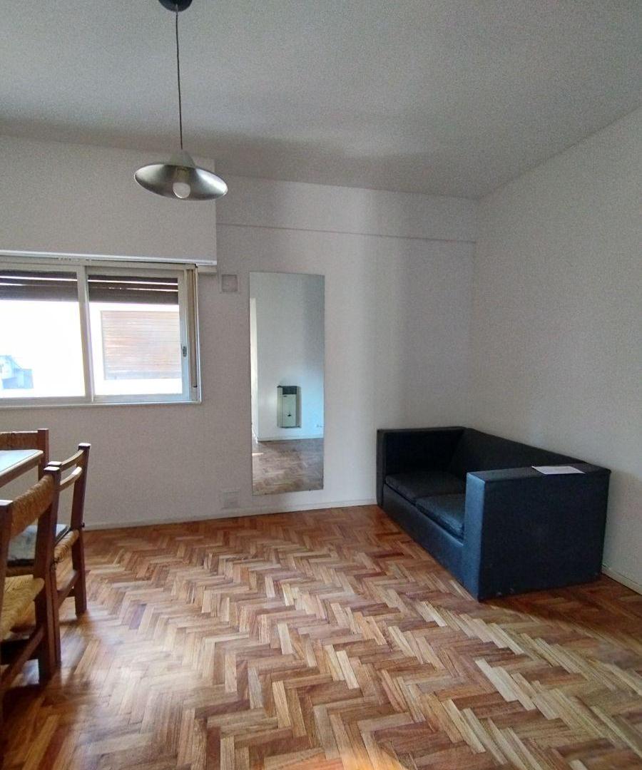 Foto de 2 AMB. BALCON. APTO PROFESIONAL. MUY LUMINOSO. ALQUILER. BELGRANO, imagen 3