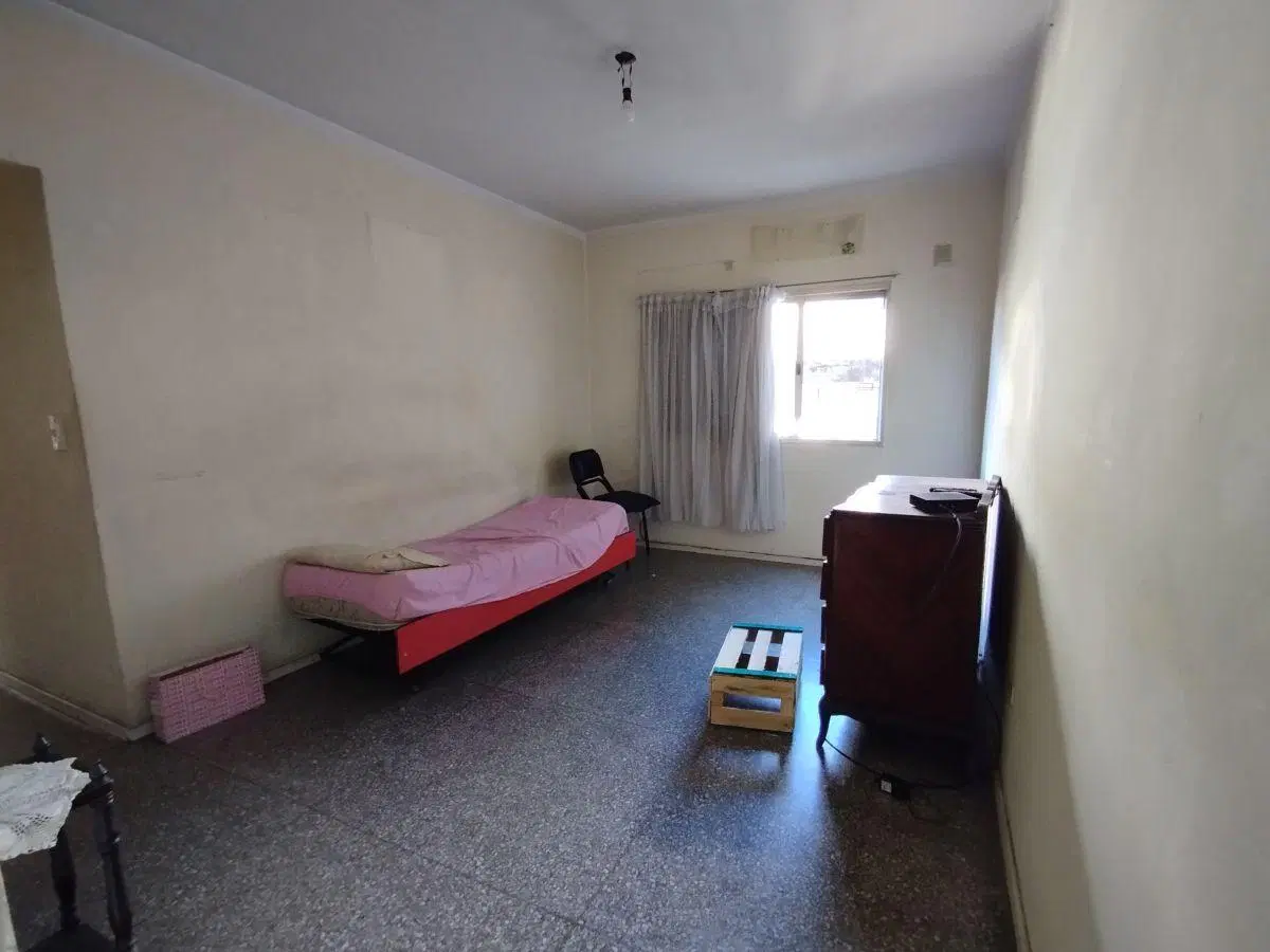 PH 3 AMBIENTES A RECICLAR - LAVADERO - SUPER LUMINOSO - BAJAS EXPENSAS - VENTA - SAN CRISTOBAL 4