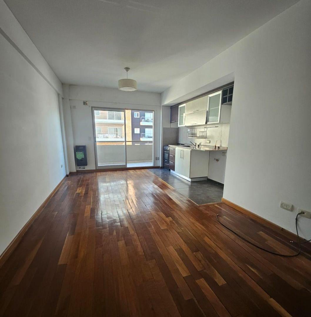 Foto de Monoambiente en Alquiler con Balcón al frente piso séptimo | Villa, imagen 2