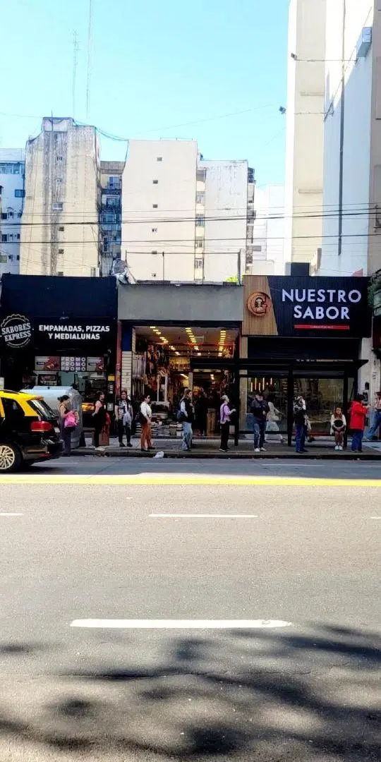 LOCAL ALQUILER AVENIDA SANTA FE, APTO TODO DESTINO, SIN EXPENSAS 2