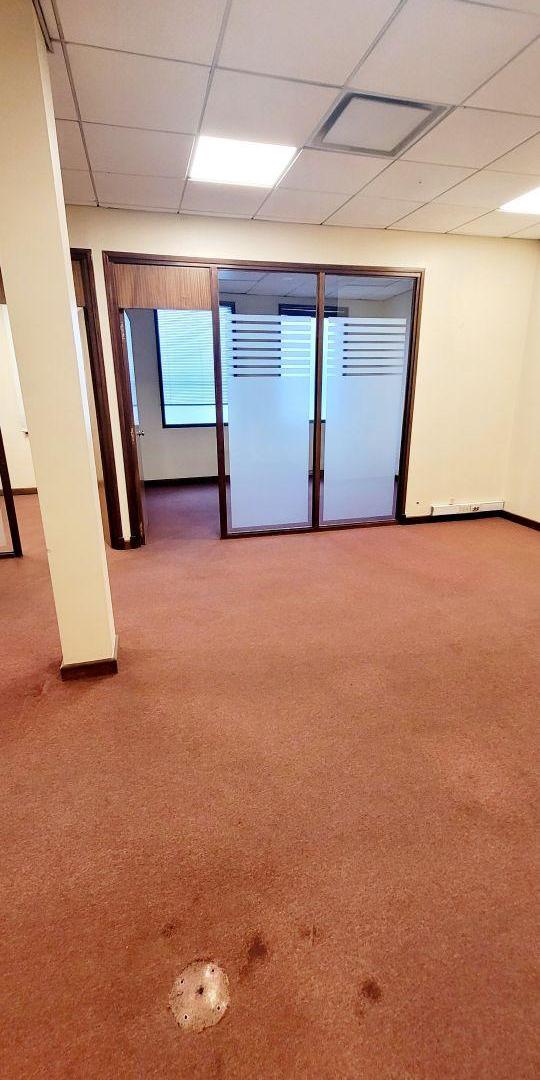 Foto de AVENIDA RIVADAVIA 6600, LOCAL LOTE PROPIO, APTO TODO DESTINO, imagen 2