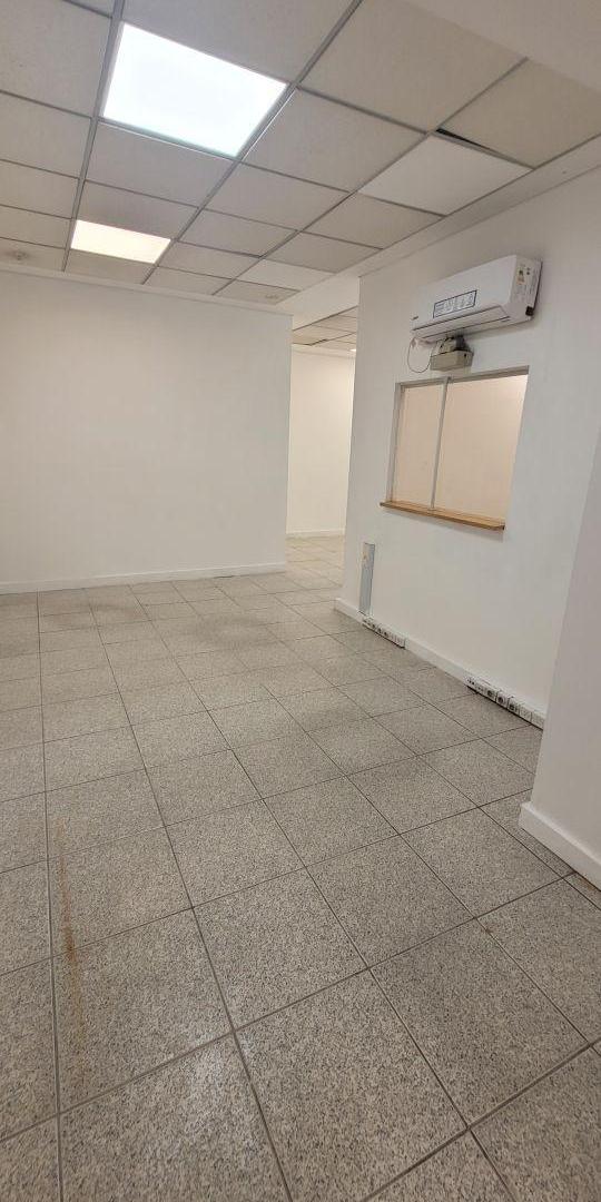 Foto de AVENIDA RIVADAVIA 6600, LOCAL LOTE PROPIO, APTO TODO DESTINO, imagen 4