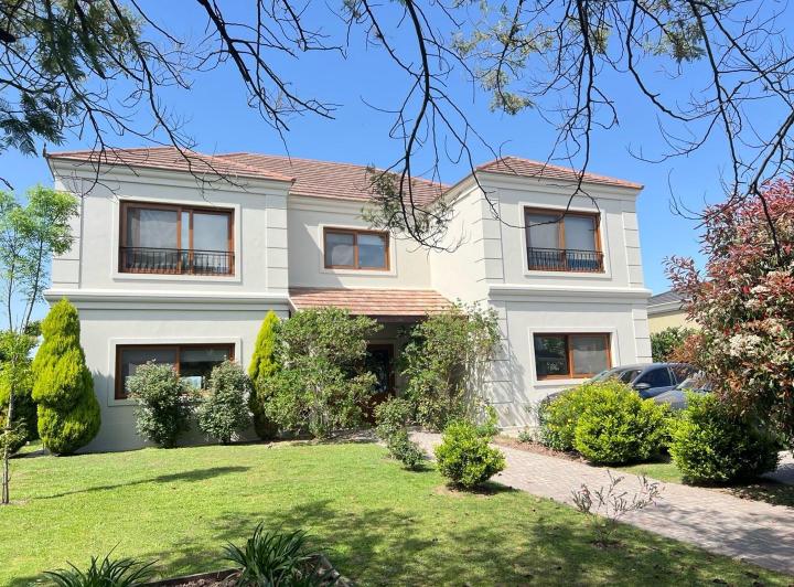 Casa en Venta Pilar Golf, G.B.A. Zona Norte.  Financiacion