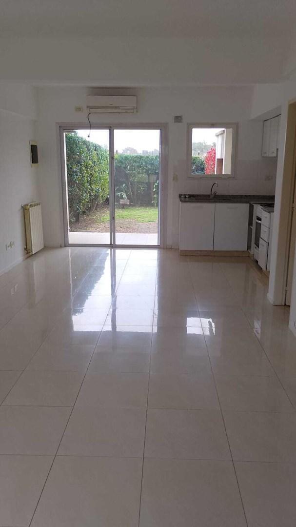 Foto de Casa Dúplex en Alquiler en La Angelica, Pilar, G.B.A. Zona Norte, imagen 1
