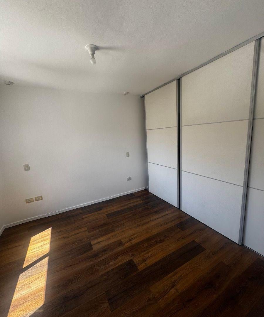 Foto de Alquiler calle Coronel Olmedo 440 increíble calefacción central 1 dor, imagen 3