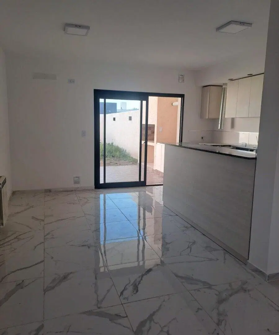 DUPLEX 3 DORM EN DOCTA 5