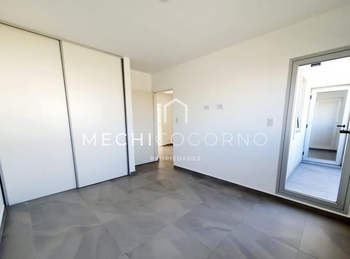 Casa en  alquiler de 3 dormitorios en Puertos del lago Araucarias 4