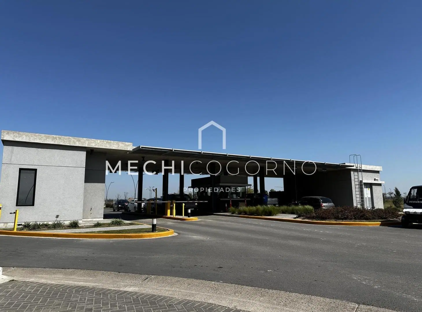 Casa en venta de 5 dormitorios en Carpinchos, Nordelta 3