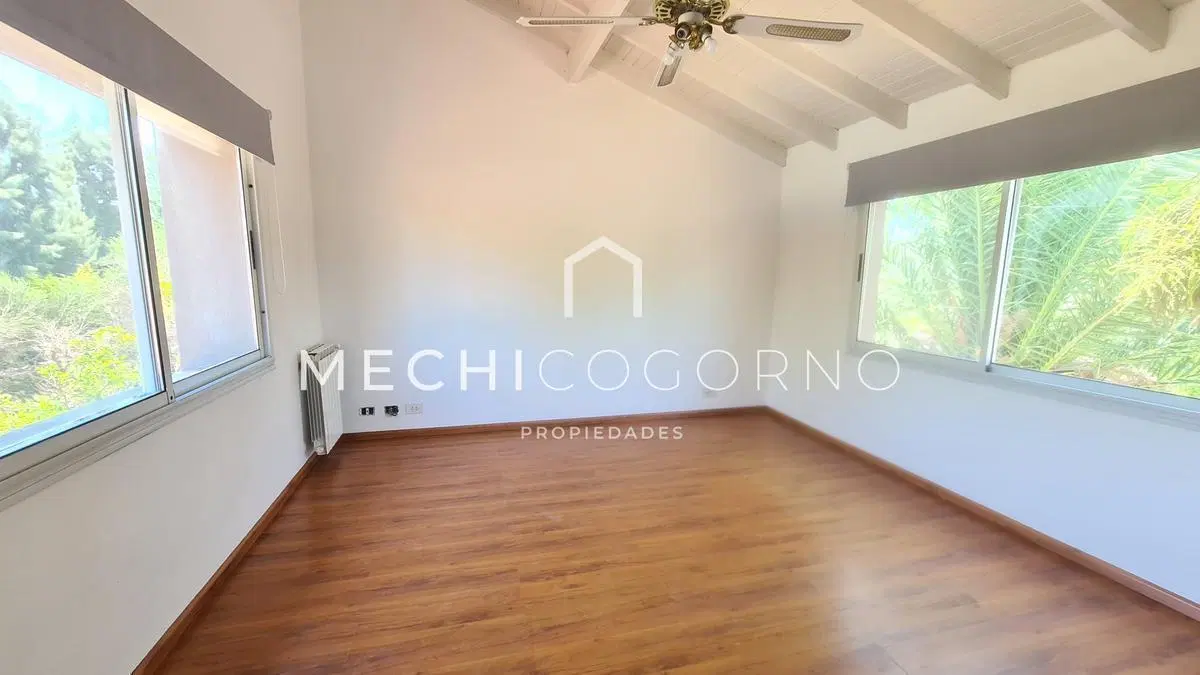 Casa de 4 dormitorios en venta San Isidro Labrador, Villa Nueva 2
