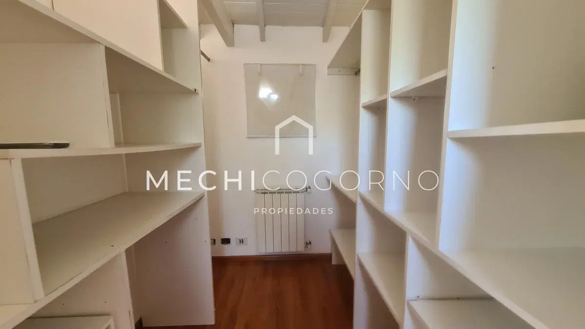 Casa de 4 dormitorios en venta San Isidro Labrador, Villa Nueva 3