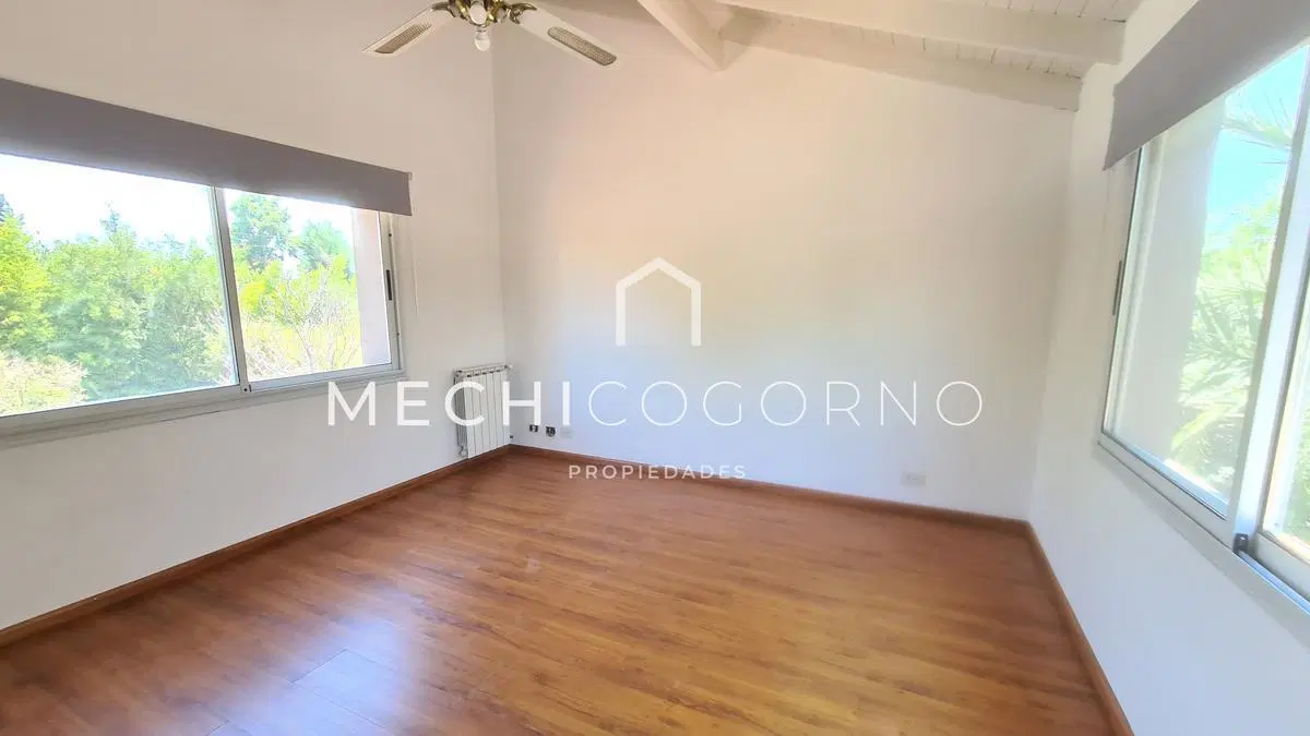 Casa de 4 dormitorios en venta San Isidro Labrador, Villa Nueva 2