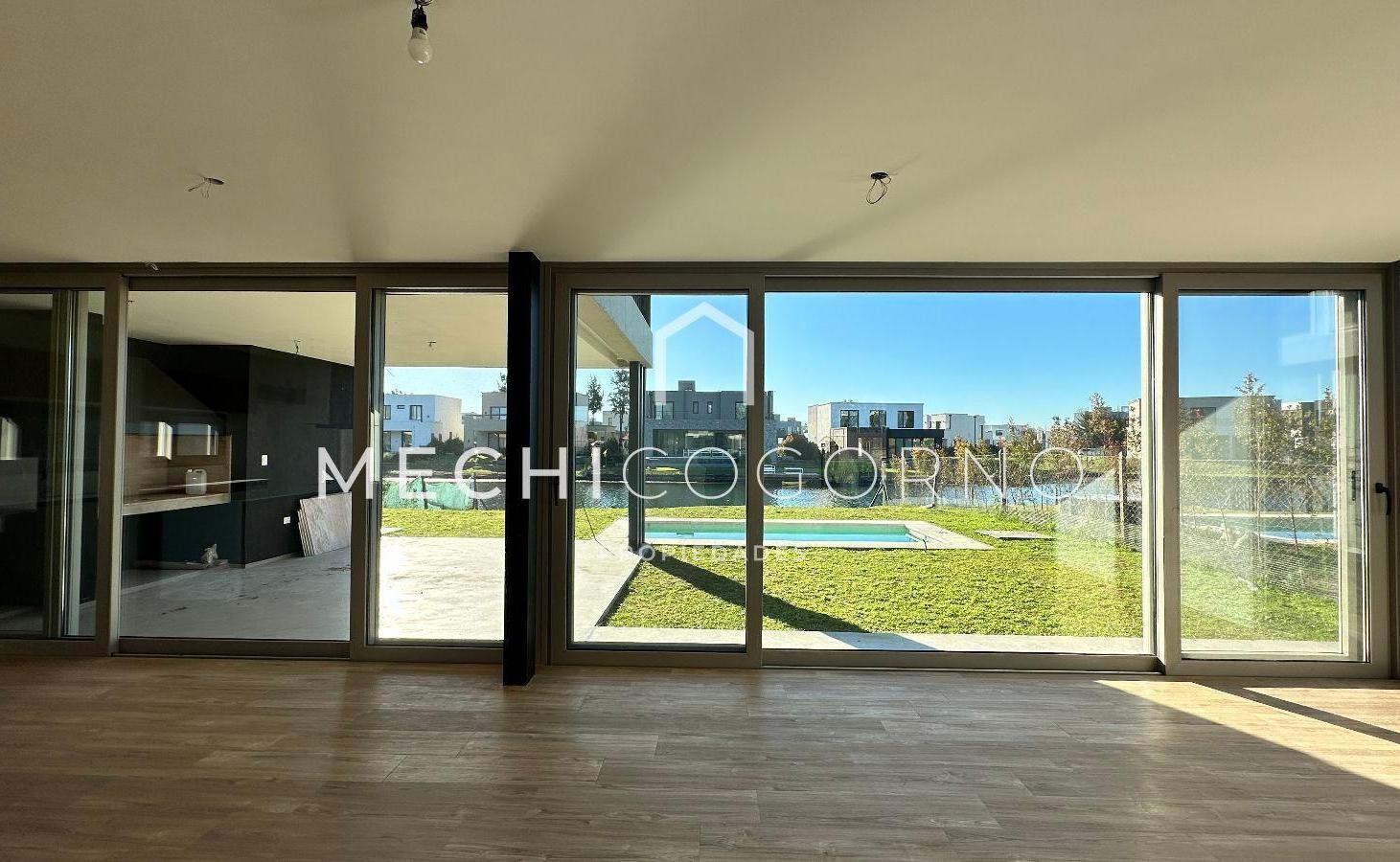 Foto de Casa en venta en Laguna Grande, Villa Nueva, imagen 1