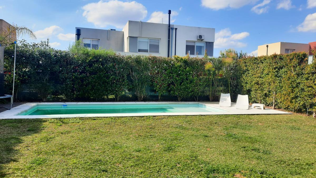 Foto de Casa en alquiler de temporada de 4 dormitorios Casas de Santa Maria, imagen 1