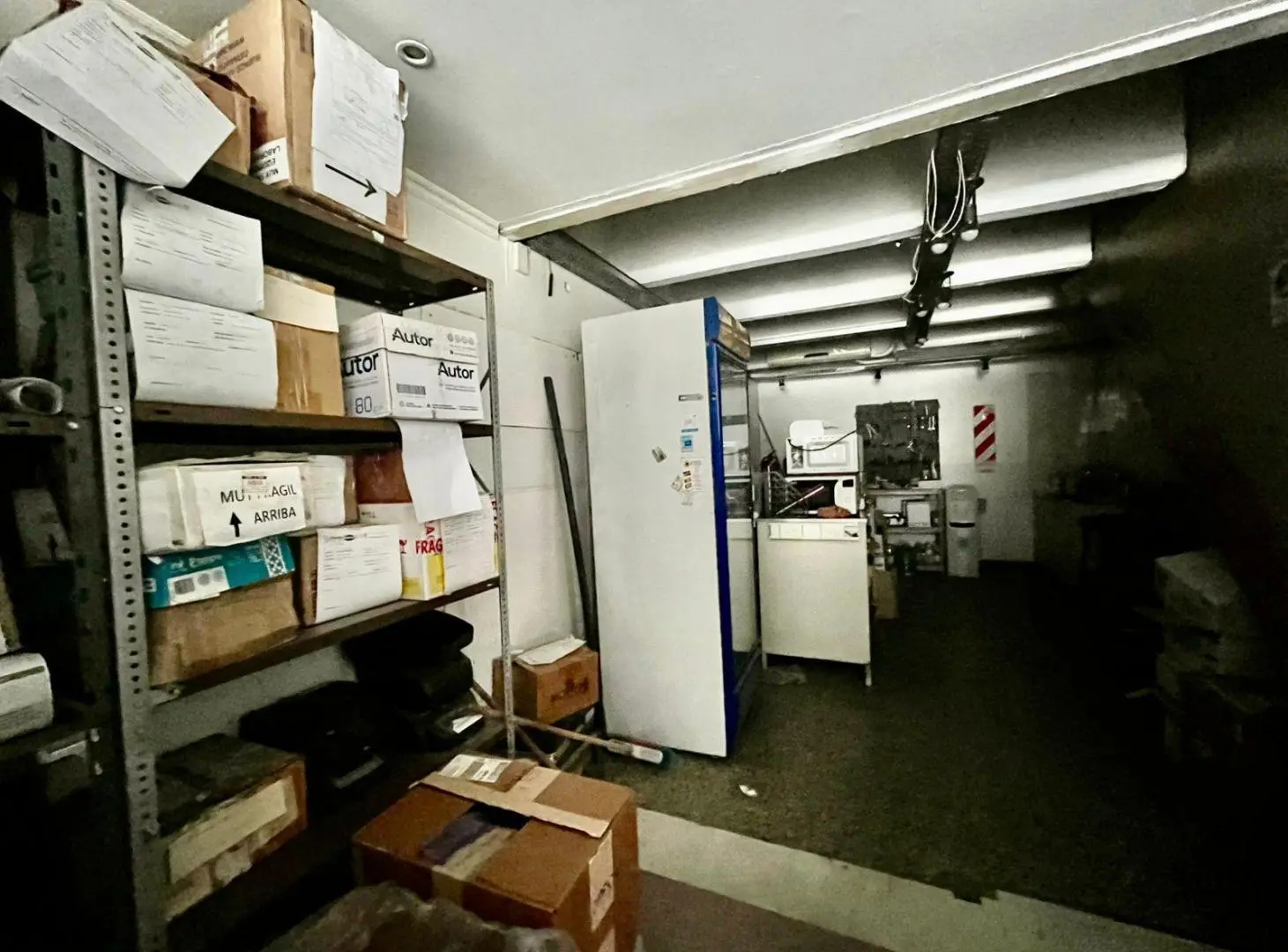 VENTA O ALQUILER Oficina y Depósito sobre Gral. Paz | SIN EXPENSAS 4