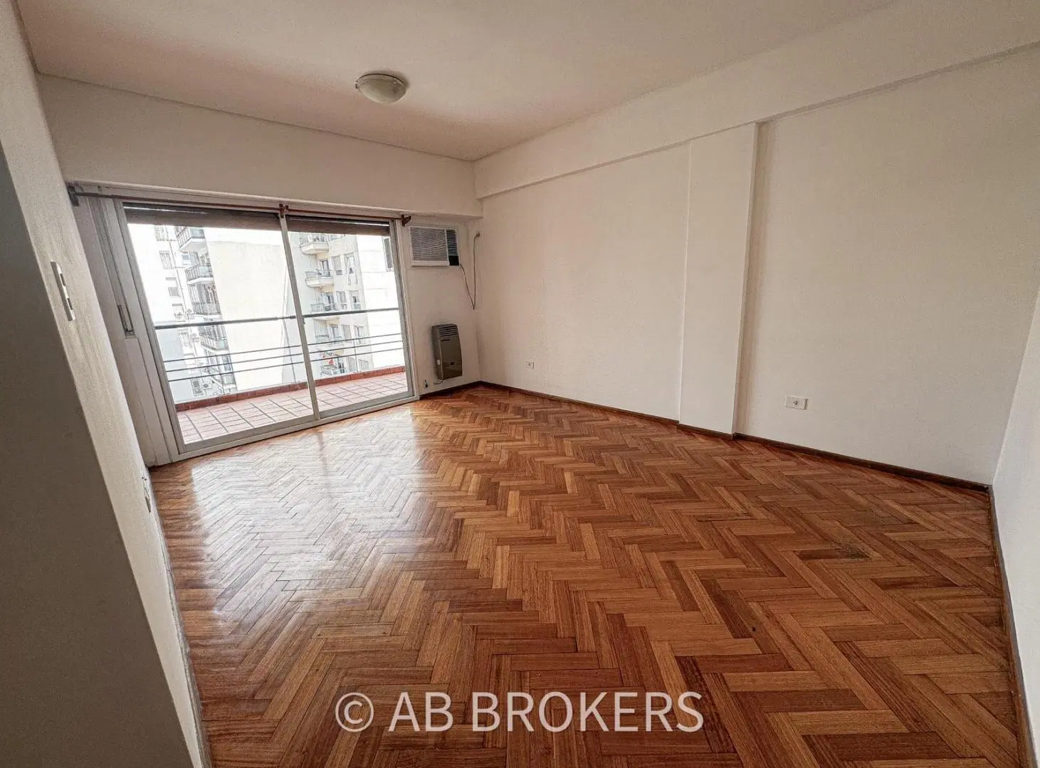 Venta Departamento 2 amb CON COCHERA de 46 mt. en Ia Imprenta con vista abierta 5