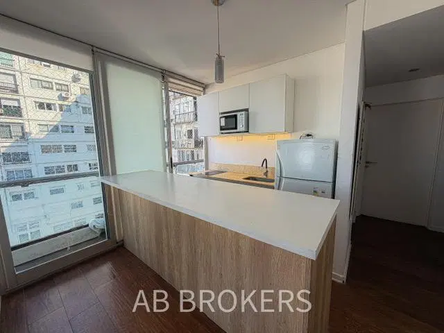 Alquiler 3 ambientes con vista al Rio y cochera- Torre Awwa - Seg 24 hs - full amenities - Olivos 3