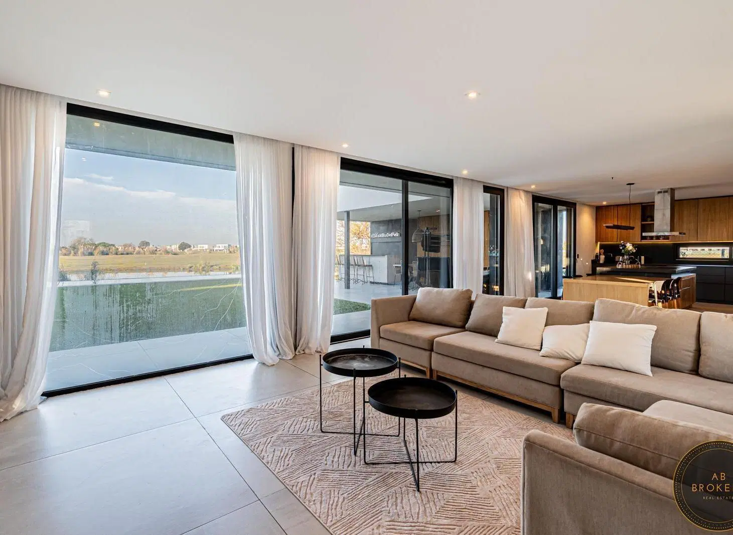 Casa en alquiler y venta en Barrio El Canton - Golf - Vista al agua y Golf - 3