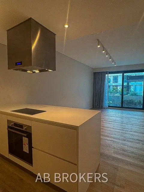 ALQUILER DEPAMPA - Departamento 2 ambientes AMOBLADO CON ESCRITORIO y cochera - Seg 24 hs 4
