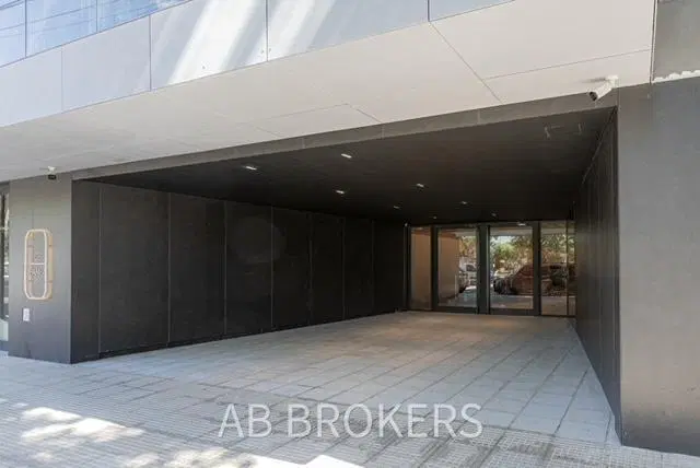 ALQUILER DEPAMPA - Departamento 2 ambientes AMOBLADO CON ESCRITORIO y cochera - Seg 24 hs 5