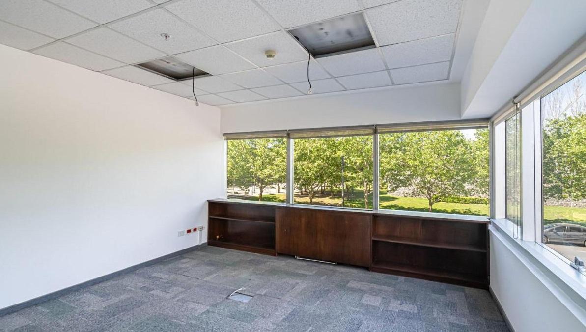 Foto de Venta - Alquiler. Oficinas 89 a 186 m² con luz natural – Manuela Sáenz, imagen 3