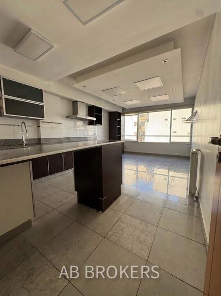 Foto de Departamento 3 venta - 3 ambientes - Barrio Norte/Recoleta - Cochera, imagen 3