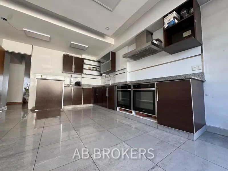 Foto de Departamento 3 venta - 3 ambientes - Barrio Norte/Recoleta - Cochera, imagen 4