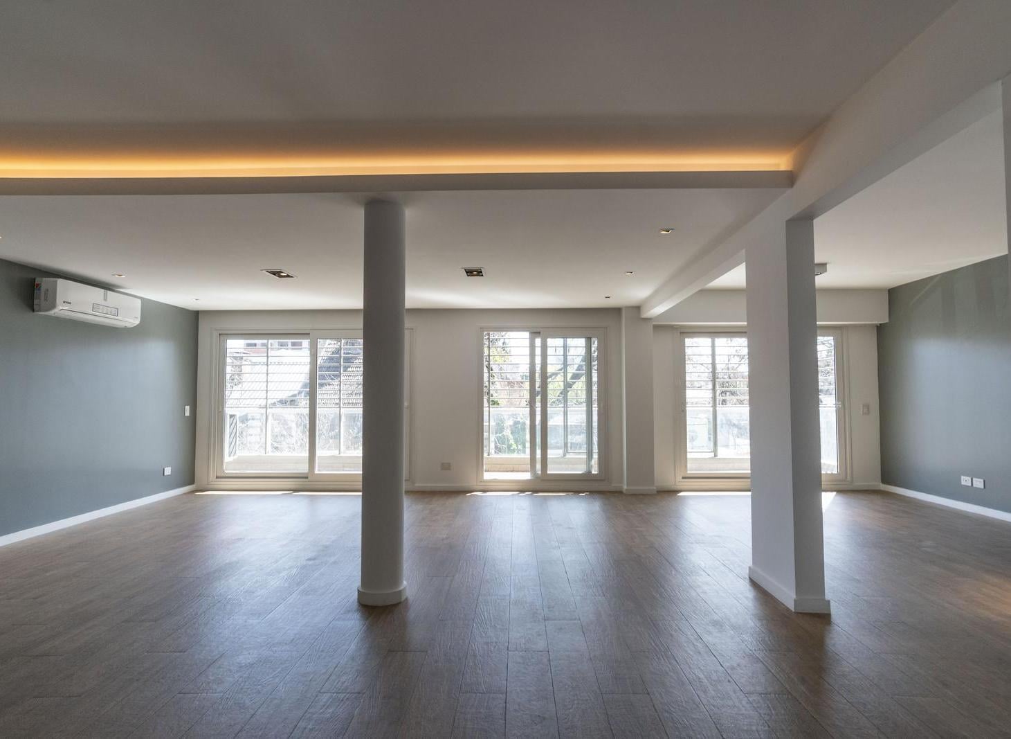 Foto de Departamento de 5 ambientes con 2 cocheras — Belgrano R, Virrey Loreto, imagen 5