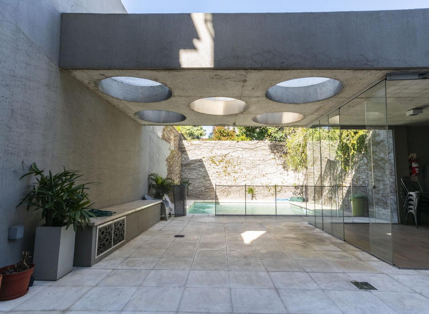 Foto de Departamento de 5 ambientes con 2 cocheras — Belgrano R, Virrey Loreto, imagen 3