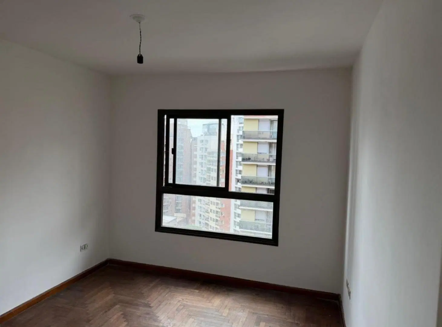 Alquilo departamento de 1 dormitorio a metros de parque sarmiento en Nueva Cordoba 2