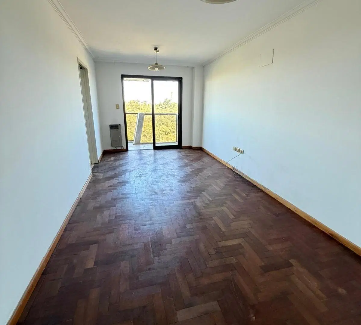 Alquilo departamento de 1 dormitorio con vistas unicas al parque sarmiento en Nueva Cordoba 4