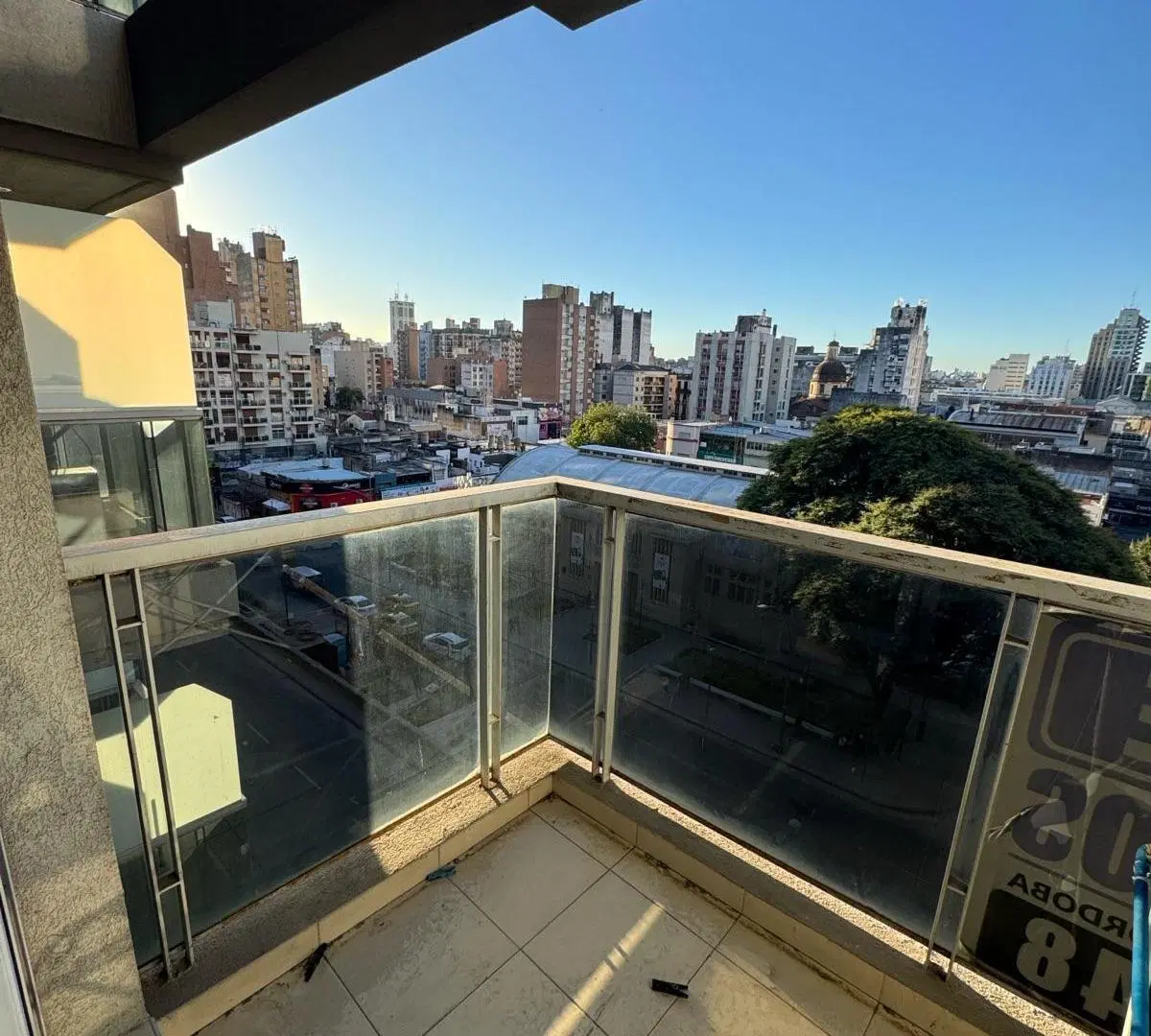 Alquilo departamento de 1 dormitorio en Bv Illia 50 casi esquina ituzaingo en Nueva Cordoba 5