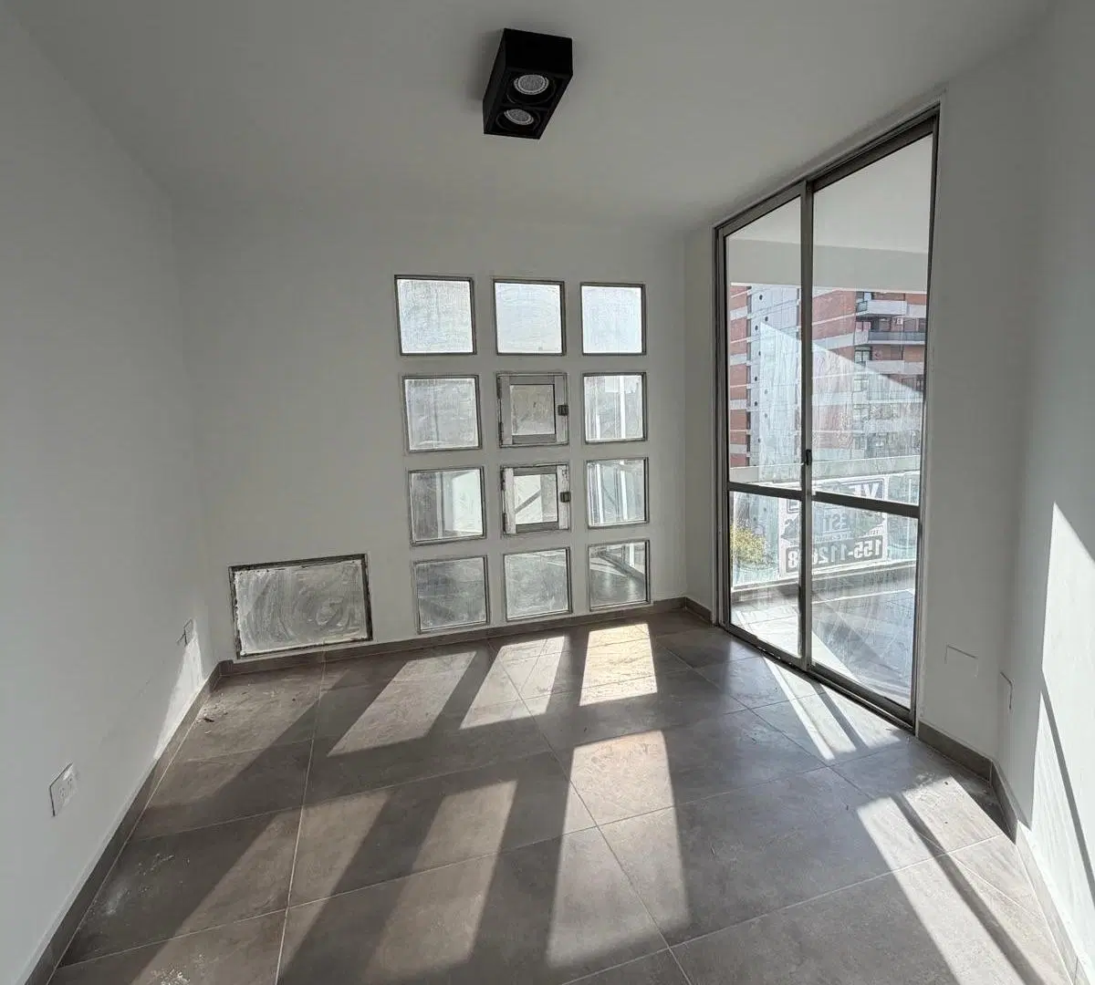 Vendo Departamento un dormitorio sobre Av Chacabuco a metros de Plaza España - Nueva Cordoba 4