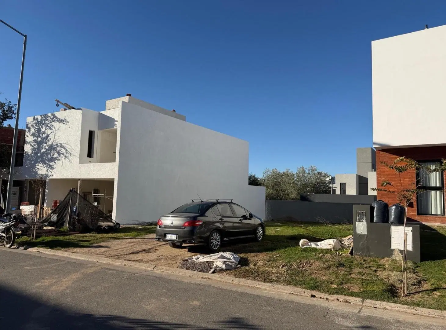 Vendo lote en Miradores de Manantiales II 5