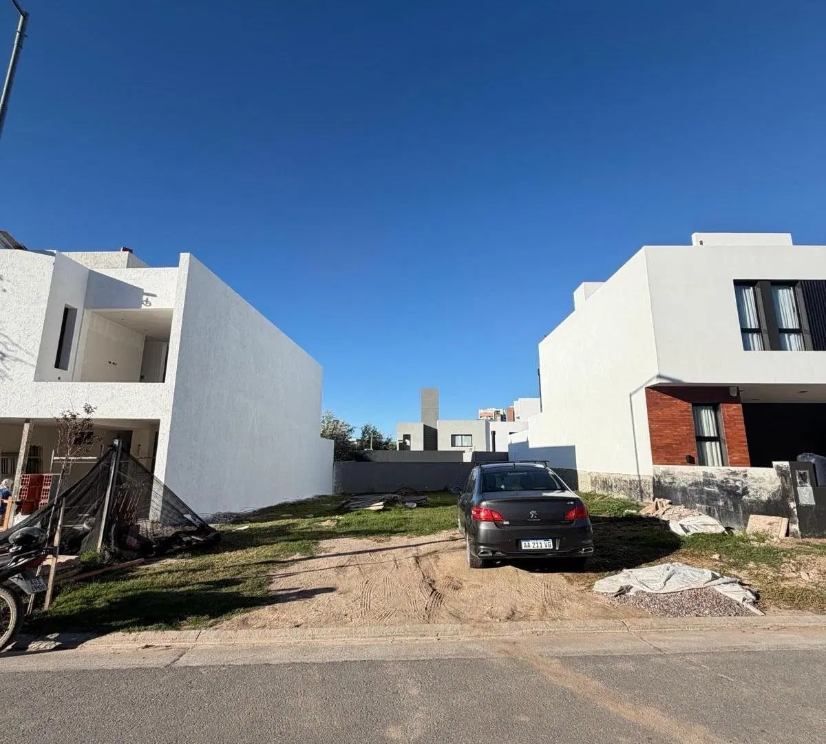 Vendo lote en Miradores de Manantiales II 2