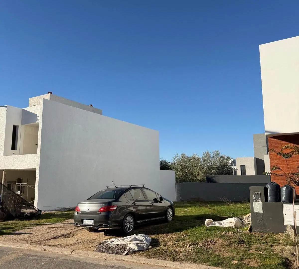 Vendo lote en Miradores de Manantiales II 3