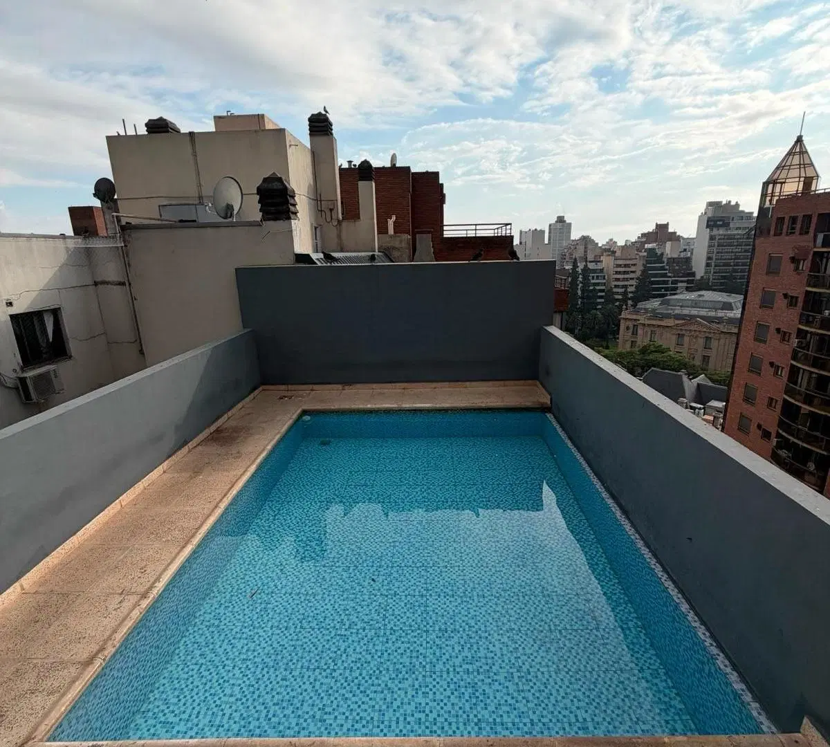 Alquilo departamento de 1 dormitorio en ituzaingo 958 a metros de plaza españa en Nueva Cordoba 5